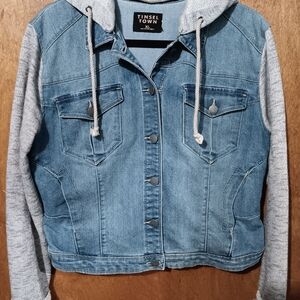 Tinseltown Blue Denim Jacket with Gray Sleeves
